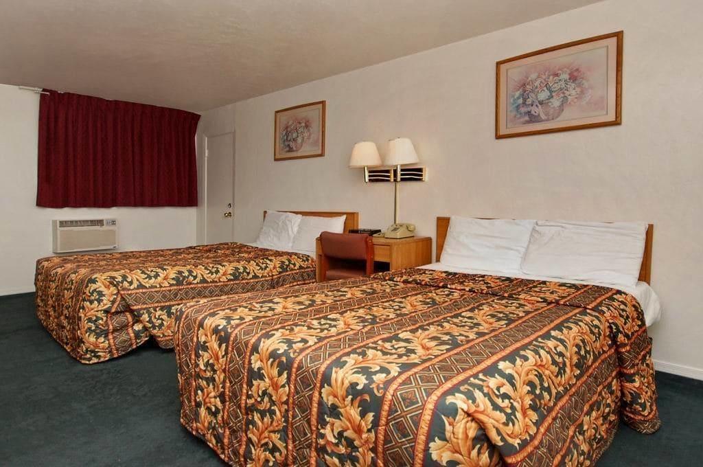Stone Inn Extended Stay U Of A Tucson Exterior photo